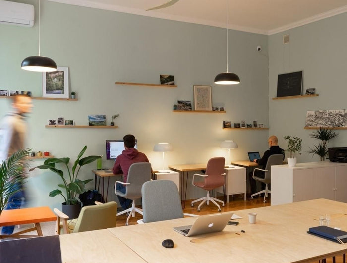 <h1>Hi there. How can we help you?</h1>